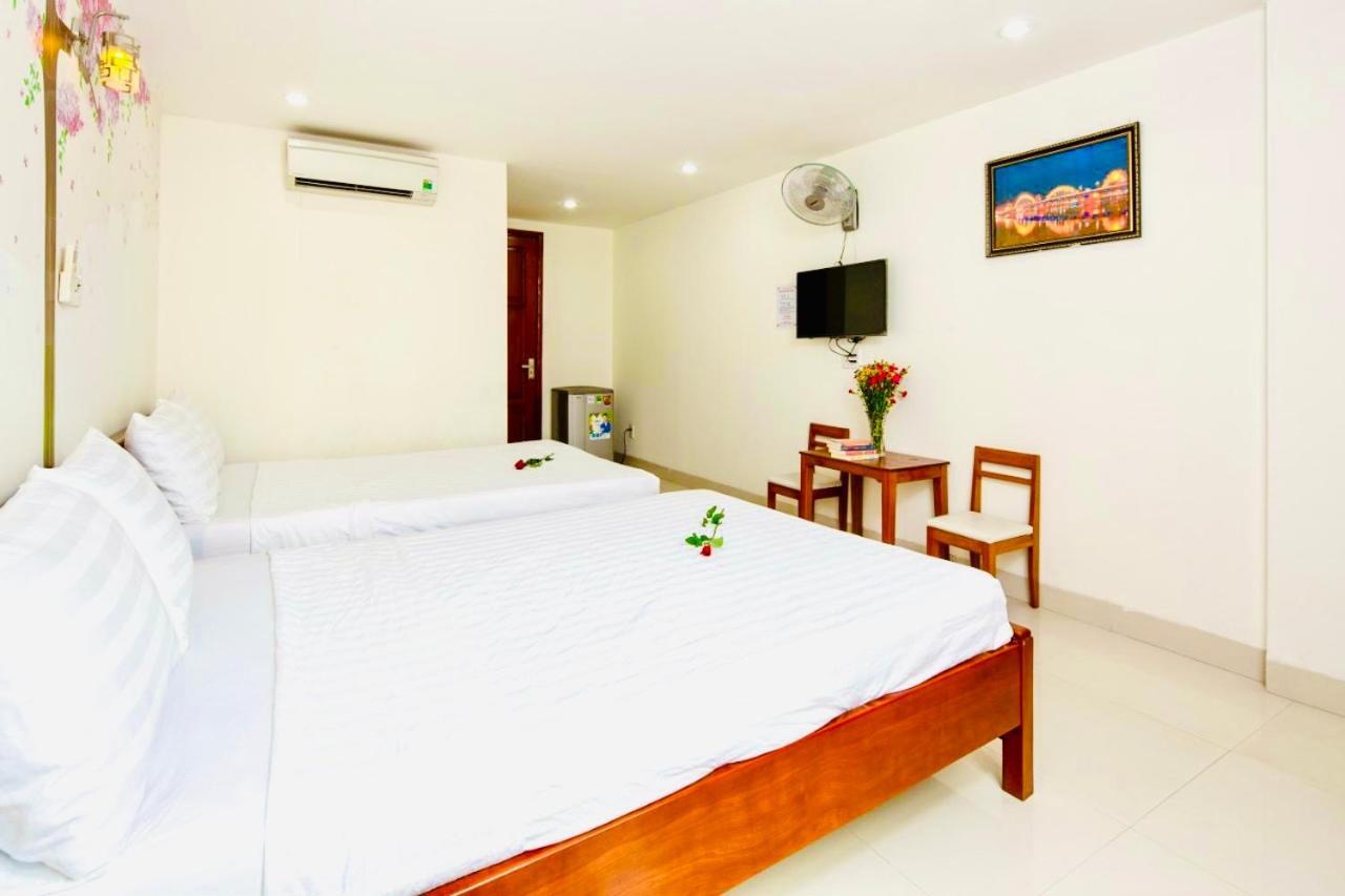 Boy'S House Hotel Da Nang Exterior photo